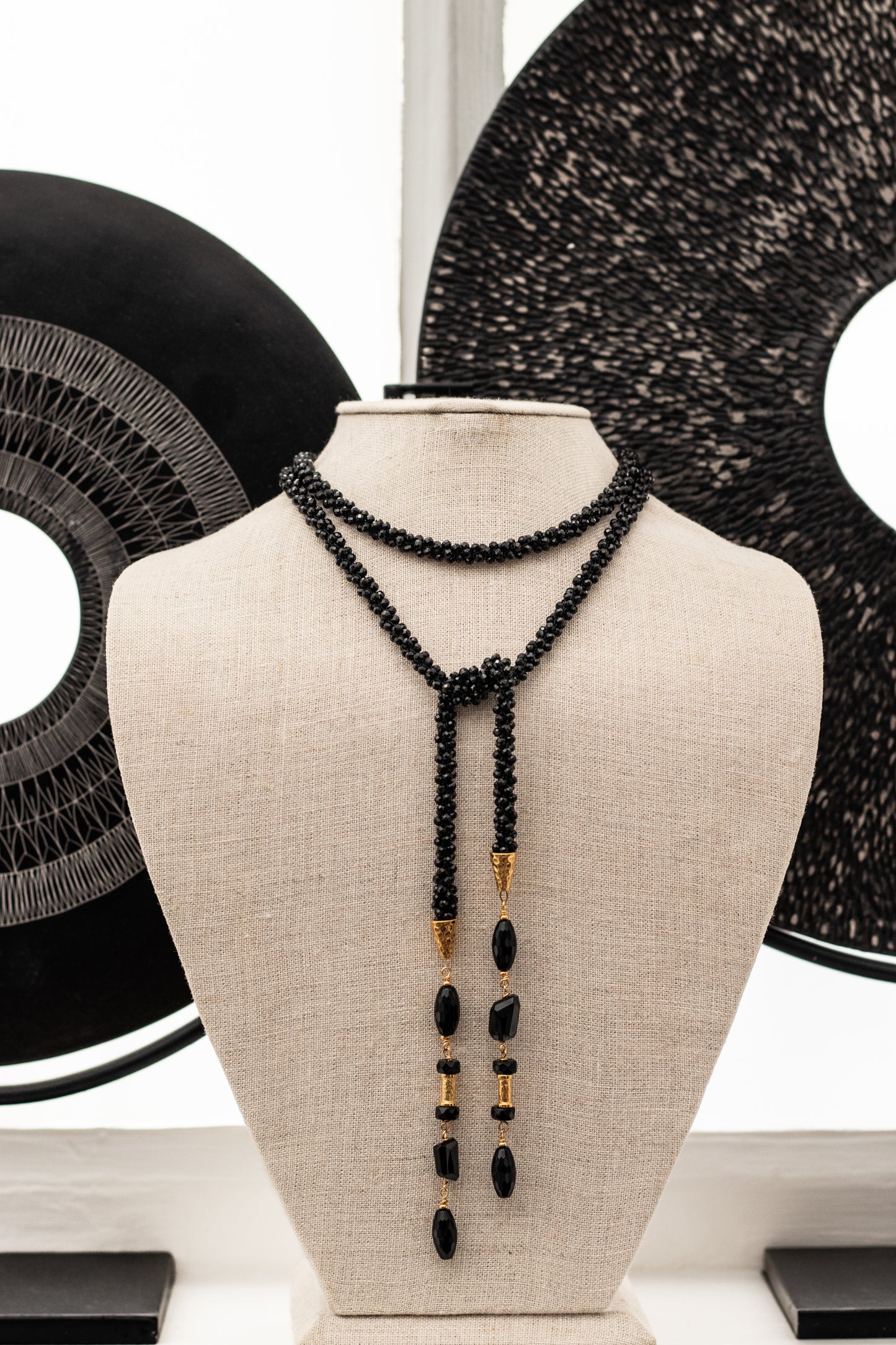 VENEZIA ROPE NECKLACE BLACK SPINEL